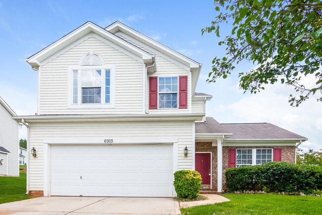 Building Photo - 6915 Babbling Brook Ln