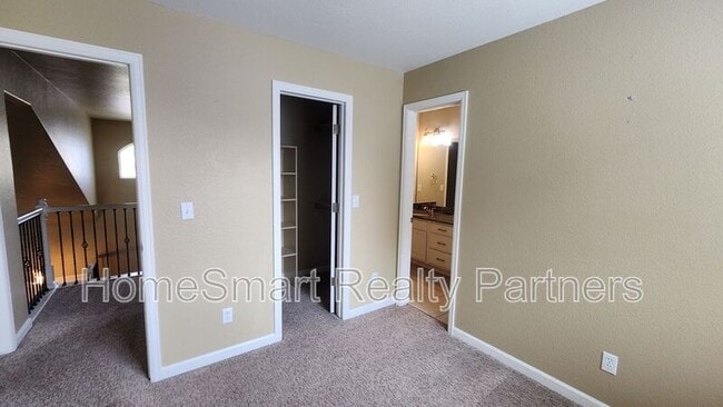 Building Photo - 3658 Claycomb Ln