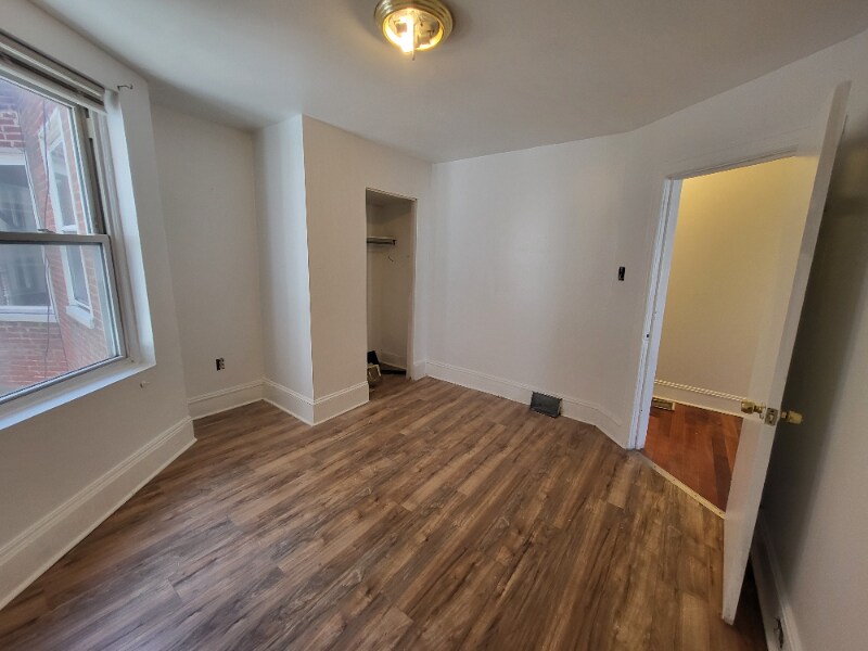 Building Photo - 4834 Sansom St