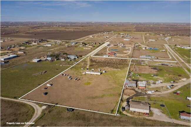 Building Photo - 16629 Manda Carlson Rd