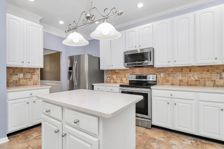 Building Photo - 17444 Baldwin Hall Dr