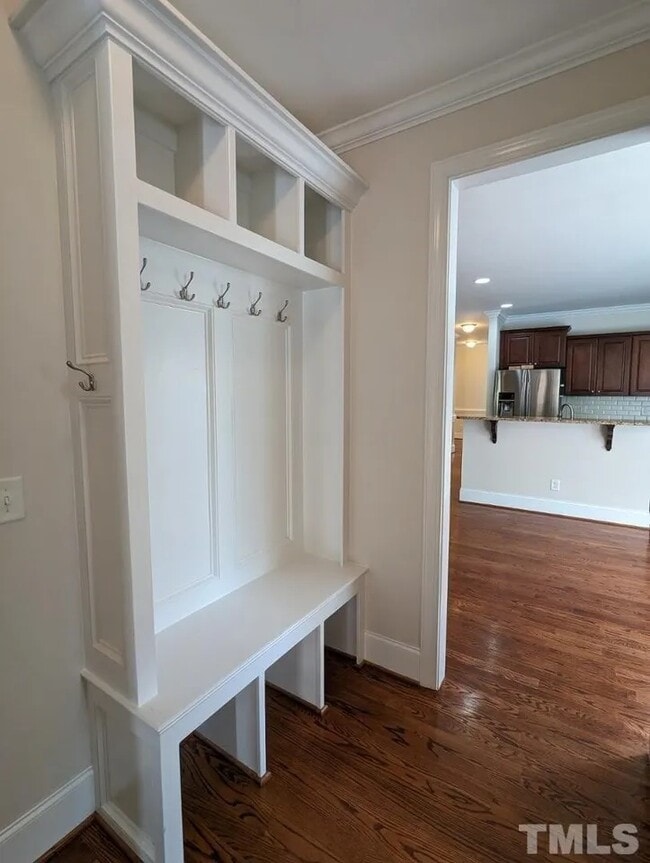 Building Photo - 519 Mill Hopper Ln