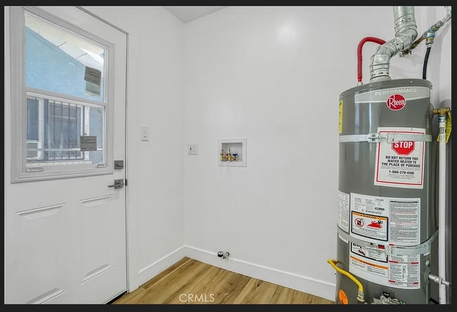 Building Photo - 200 N Willow Ave