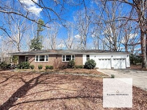 Building Photo - Spacious Living on a Generous Lot in Easley — Now Available for Rent!
