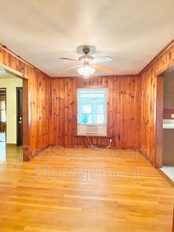 Building Photo - 315 Bunting Point Rd