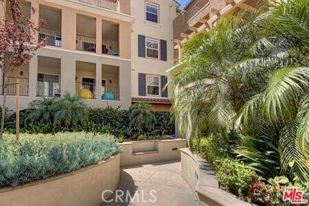Building Photo - 12975 Agustin Pl