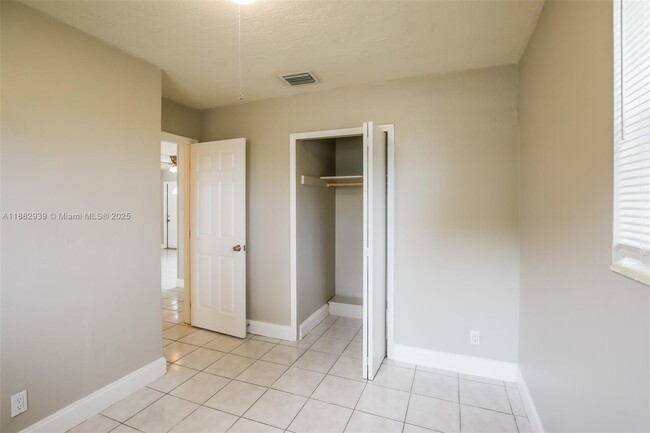 Building Photo - 1500 NW 43rd St