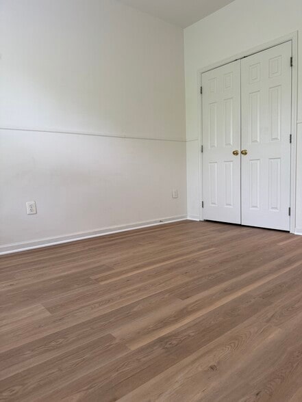 Bedroom 2 - 410 Redland Blvd