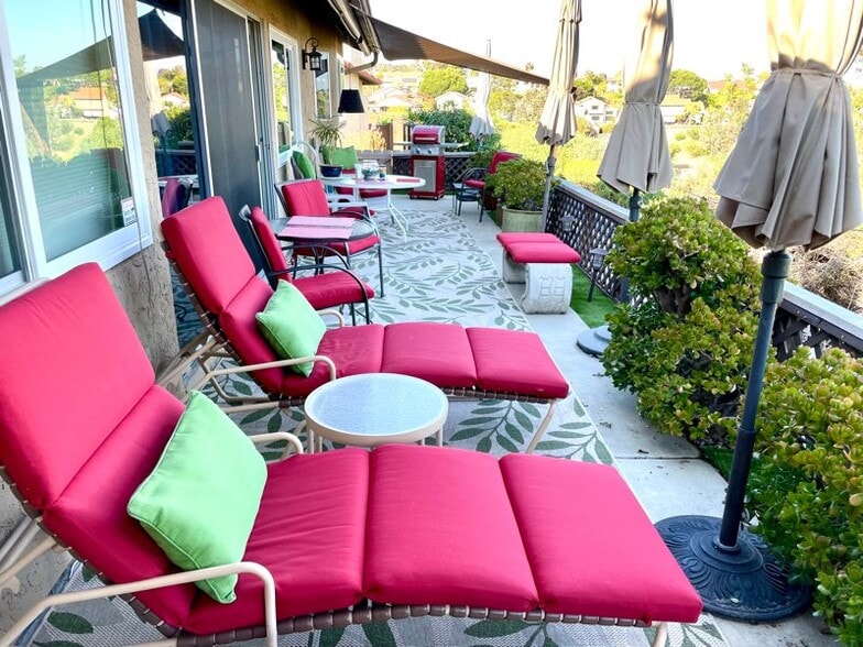 Building Photo - 250 Vista Montana Way