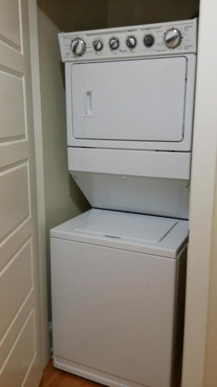 Building Photo - 602 High St