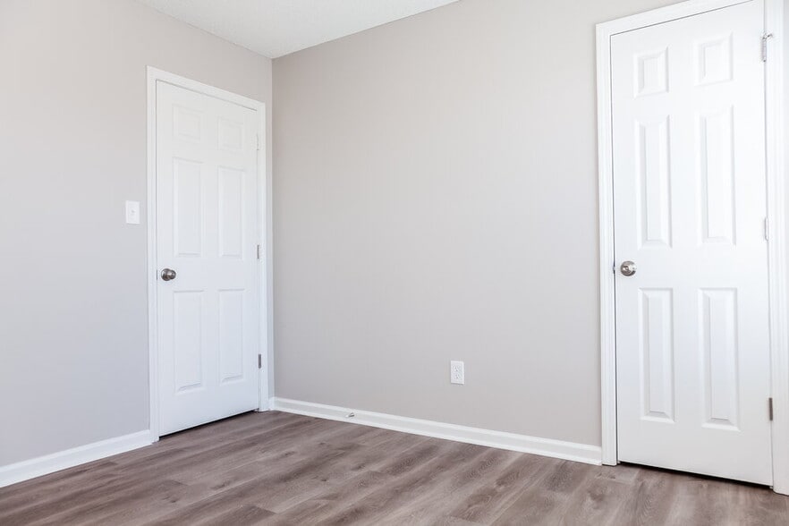 Building Photo - 14049 Southbridge Forest Dr
