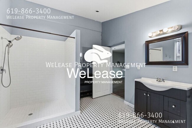 Building Photo - 821 20th St