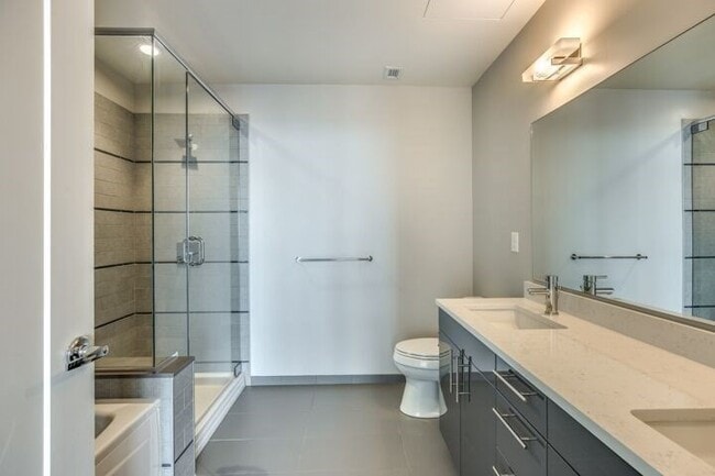 Building Photo - 1 Canal St