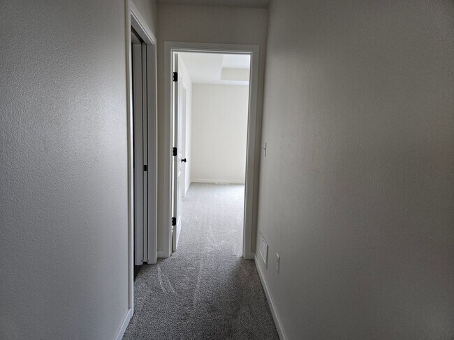 Building Photo - RaeMat LLC