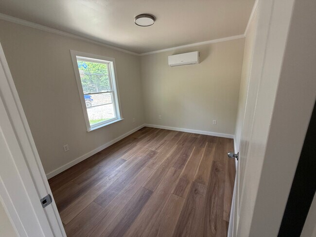 Building Photo - 6497 Daniels Fork