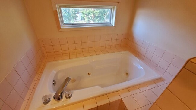 Building Photo - Perfect Townhome in the Boreas Pass Neighborhood