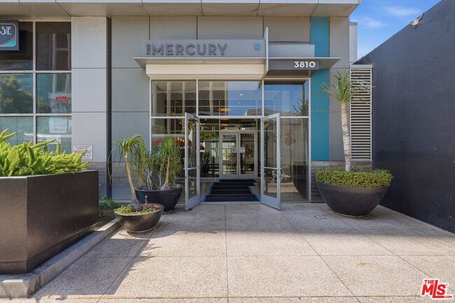 Building Photo - 3810 Wilshire Blvd