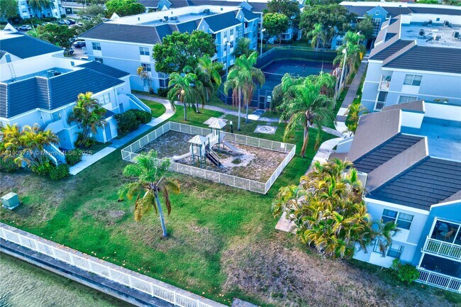 Building Photo - 8650 SW 212th St