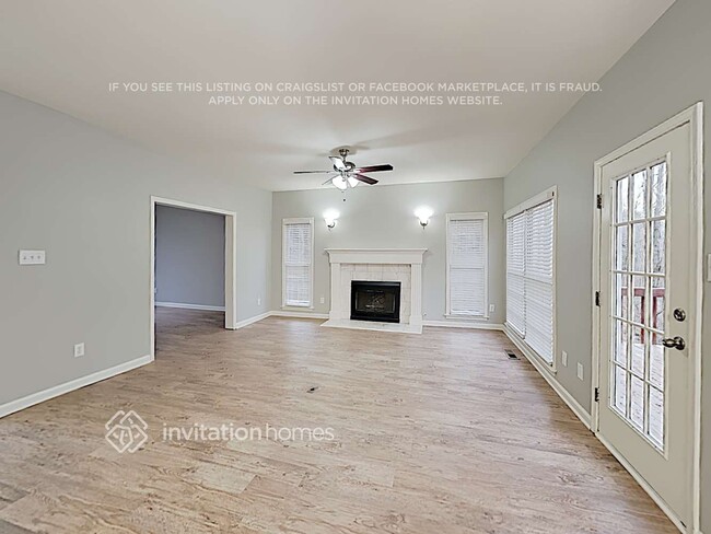 Building Photo - 3620 Broken Arrow Dr