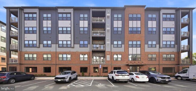 Building Photo - 4399 Peach Lily Ln