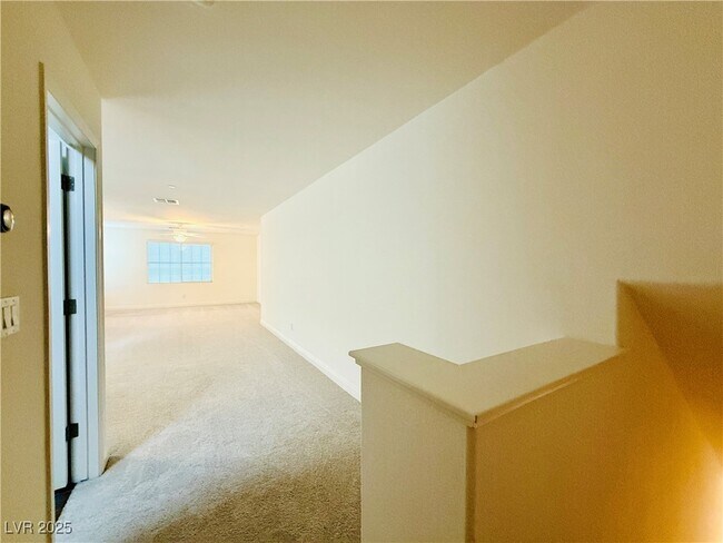 Building Photo - 285 Mandarin Hill Ln