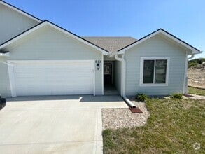 Building Photo - Italian Estates Property Management
