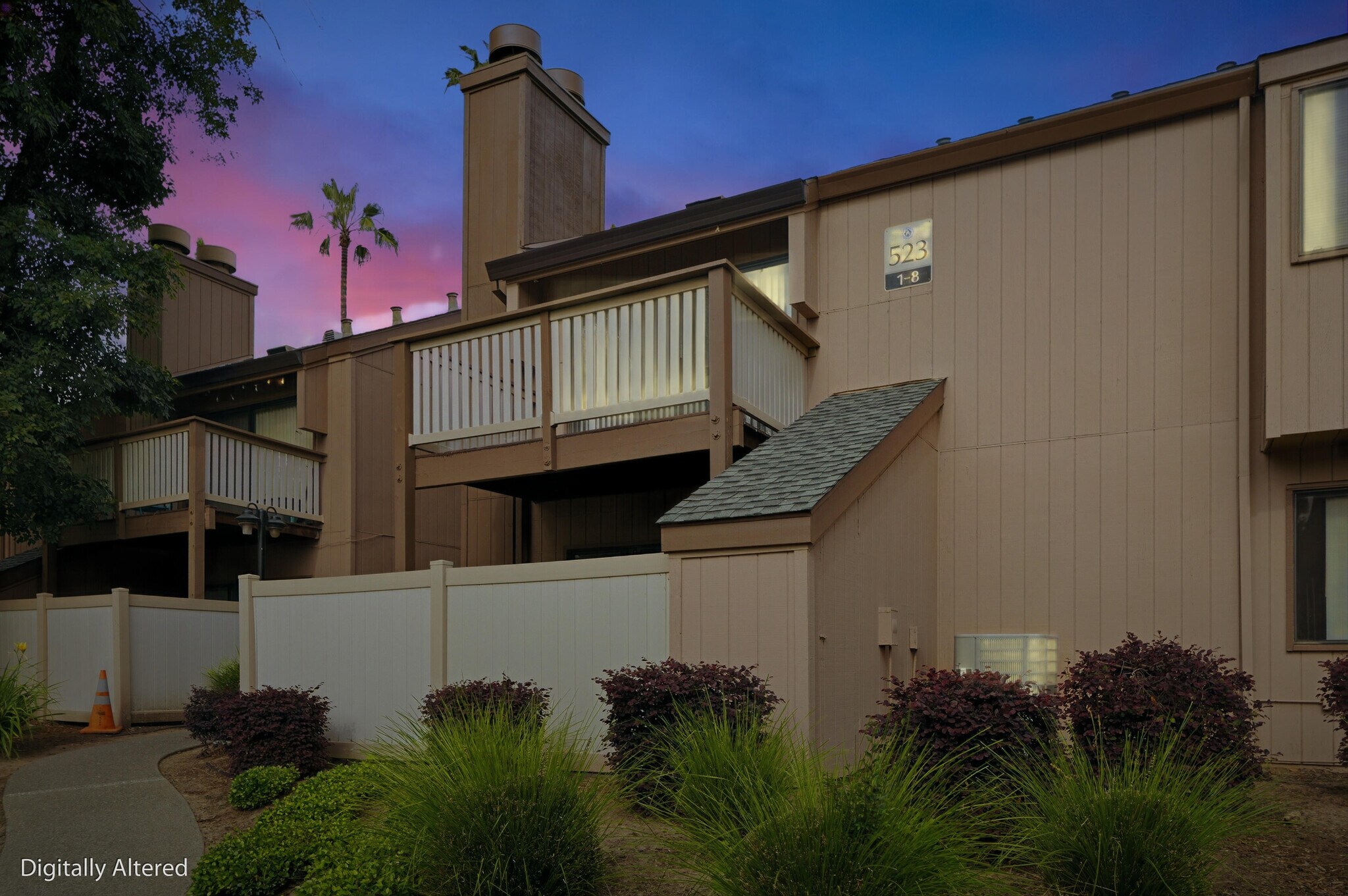 Building Photo - 523 Woodside Oaks