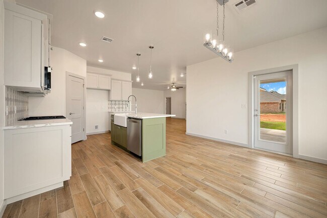 Building Photo - 4909 Misty Wood Ln
