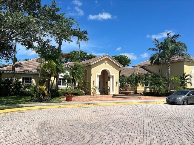 Building Photo - 2600 S University Dr