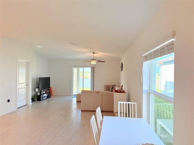 Building Photo - 35080 Brackett Bnd