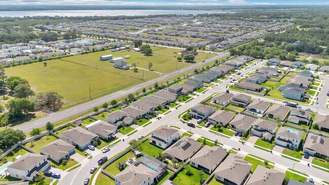 Building Photo - 4894 Knoll Ln