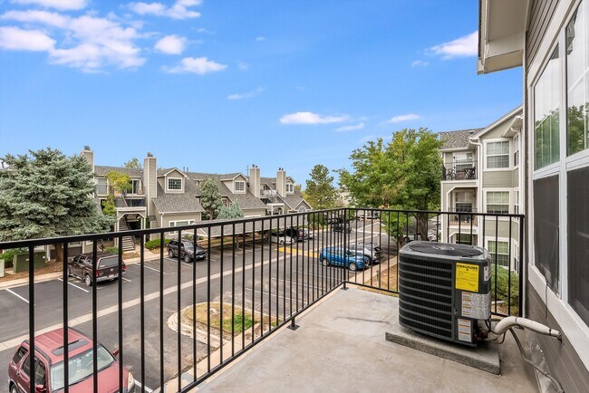 Building Photo - 6775 S Ivy St