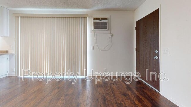 Building Photo - 2739 Gilmore Ln