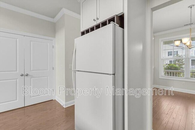 Building Photo - 1577 Krait Ct