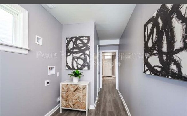 Building Photo - 1413 Decatur St