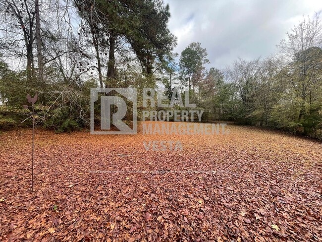 Building Photo - 5081 Idleway Dr