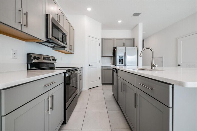 Building Photo - 2419 Paravane Wy