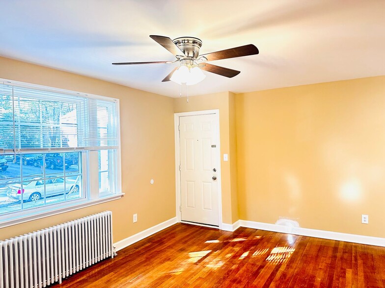 Building Photo - 8311 Garland Ave