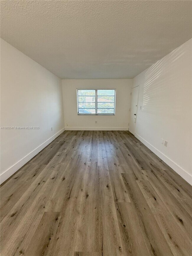 Building Photo - 3100 W Flagler St