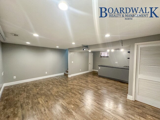 Building Photo - Amazing 4 Bed Rambler in Syracuse