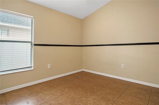 Building Photo - 519 Winthrop Pl