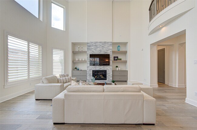 Building Photo - 13703 Northwood Meadow Cir