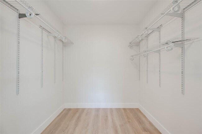 Building Photo - 3850 Bell Springs Rd