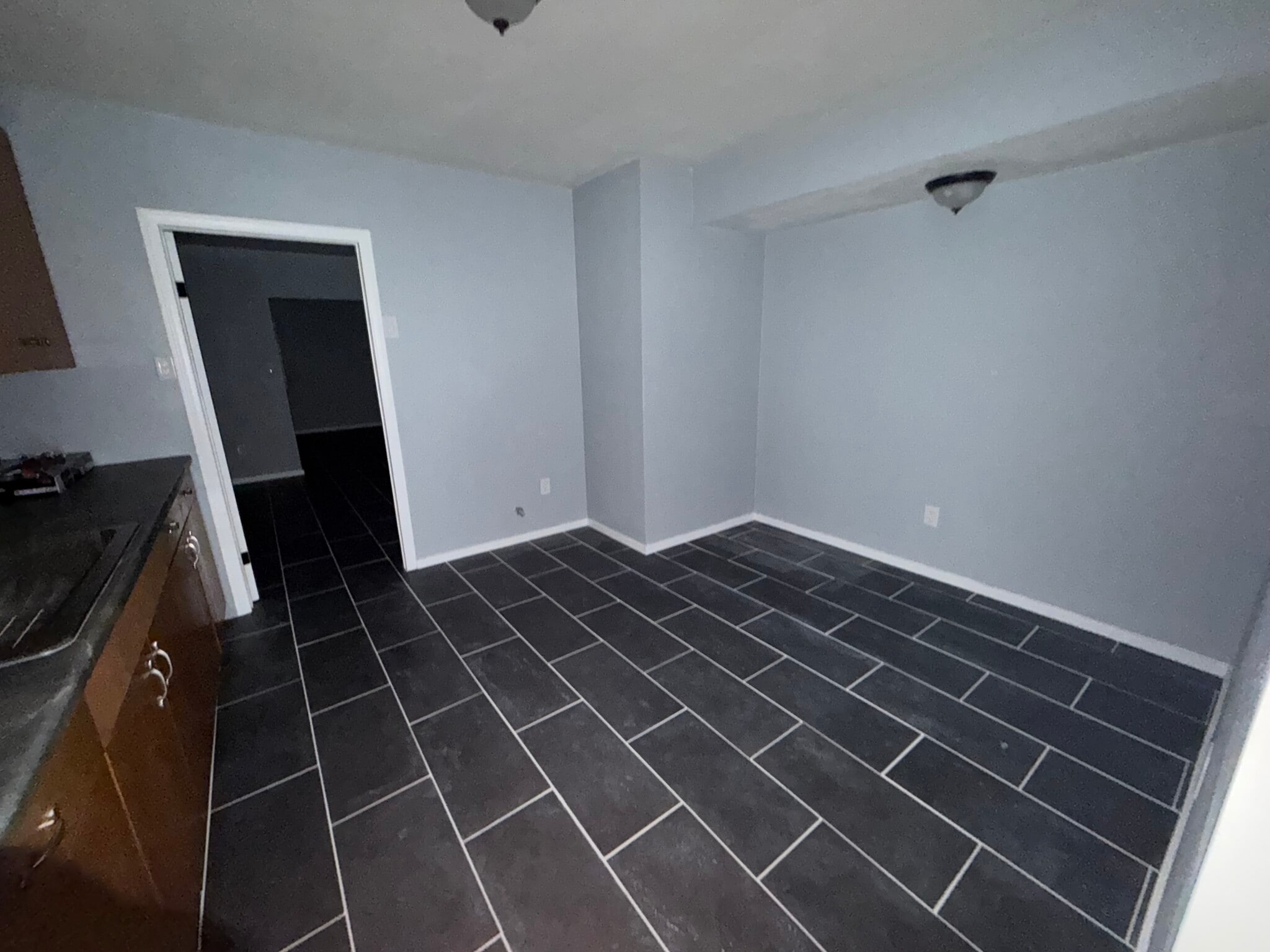 Building Photo - 524 S Soto St