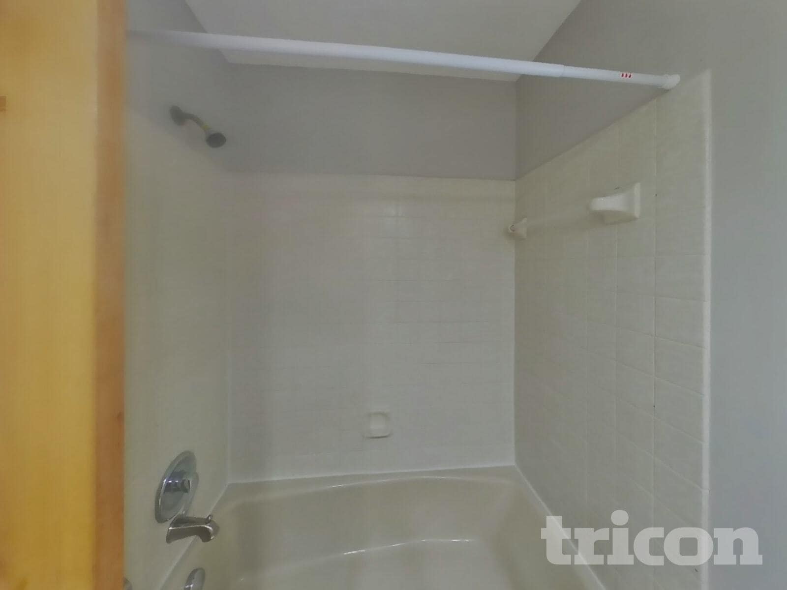 Building Photo - 4845 Orleans Ln N