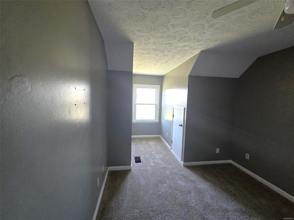 Building Photo - 6628 E Aberdeen Dr