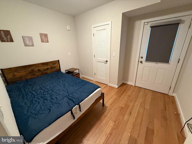 Building Photo - 2009 Benning Rd NE