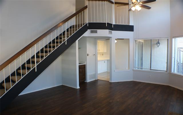 Building Photo - 821 Dublin Dr