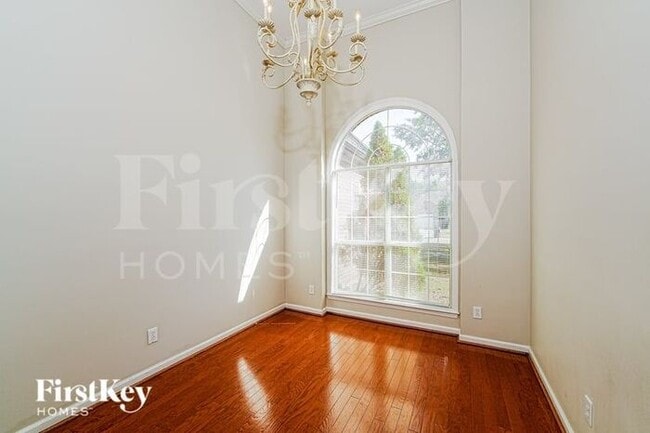 Building Photo - 417 Waterford Dr