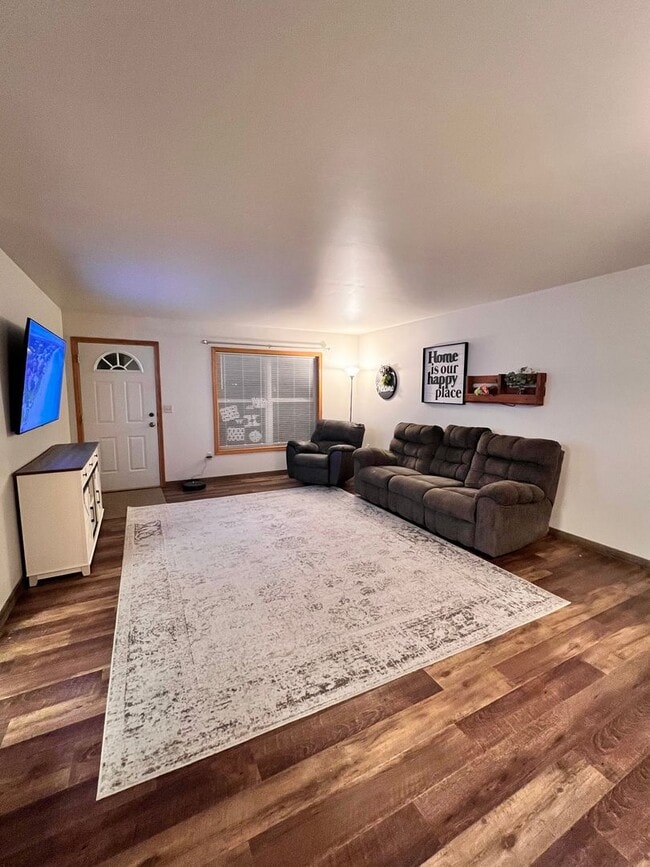 Building Photo - Large 3 bedroom available soon!